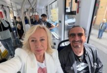 Bebek sa suprugom u Sarajevu: “Malo tramvajem, malo uspomenama…” Bebek sa suprugom u Sarajevu: “Malo tramvajem, malo uspomenama…”