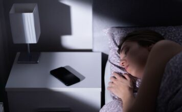 Evo šta znači ako stalno sanjate isti san: Stručnjaci dali jasno objašnjenje u 1 rečenici – dok ovo ne rešite teško ćete pronaći mir Evo šta znači ako stalno sanjate isti san: Stručnjaci dali jasno objašnjenje u 1 rečenici - dok ovo ne rešite teško ćete pronaći mir