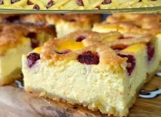 🍰 KOLAČ SA MALINAMA I SVJEŽIM SIROM – SAVRŠENA MJEŠAVINA KREMASTOG I VOĆNOG OKUSA!
