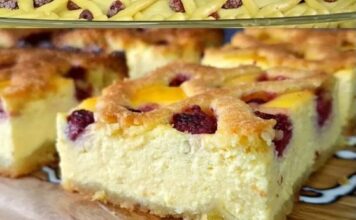 🍰 KOLAČ SA MALINAMA I SVJEŽIM SIROM – SAVRŠENA MJEŠAVINA KREMASTOG I VOĆNOG OKUSA!