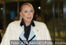 Filip nasrnuo na BRENU, tuk0 je pesnicama, derao se: raspaIa kurvo, maćeh0! Filip nasrnuo na BRENU, tuk0 je pesnicama, derao se: raspaIa kurvo, maćeh0!