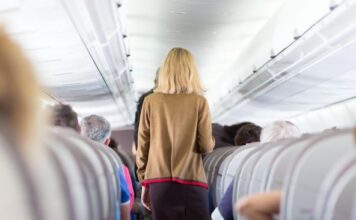 Marija je 12 godina radila kao stjuardesa: Otkrila zbog čega nikada ne naručuje kafu u avionu, putnici ostali zgroženi kada su čuli razlog Marija je 12 godina radila kao stjuardesa: Otkrila zbog čega nikada ne naručuje kafu u avionu, putnici ostali zgroženi kada su čuli razlog