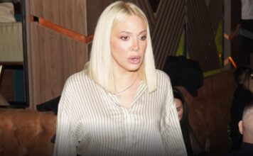 Milica Todorović se sa sinom hitno iselila iz stana: Majka je “otkucala”, rasturila još jedan brak, evo s kim se tajno viđala Milica Todorović se sa sinom hitno iselila iz stana: Majka je “otkucala”, rasturila još jedan brak, evo s kim se tajno viđala