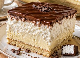 MUNCHMALLOW KOLAČ — jednostavan, lagan i preukusan… MUNCHMALLOW KOLAČ — jednostavan, lagan i preukusan…
