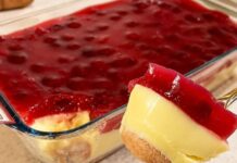 NAJBOLJI OSVJEŽAVAJUĆI KOLAČ – SVI TRAŽE RECEPT Toliko je jednostavan da ga mogu pripremiti i početnici u kuhinji. NAJBOLJI OSVJEŽAVAJUĆI KOLAČ – SVI TRAŽE RECEPT Toliko je jednostavan da ga mogu pripremiti i početnici u kuhinji.