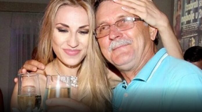 Neopisiva radost u domu Rade Manojlović: Pjevačica potvrdila vijesti, nenadano, štižu trojke! Otac Rade ne može da sakrije sreću Neopisiva radost u domu Rade Manojlović: Pjevačica potvrdila vijesti, nenadano, štižu trojke! Otac Rade ne može da sakrije sreću