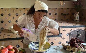 Nonnamaxxing: Viral lifestyle tajna Italijanki koja obećava duži i lepši život Nonnamaxxing: Viral lifestyle tajna Italijanki koja obećava duži i lepši život