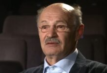 Ovako je čuveni Mustafa Nadarević saznao da ima rak: Do smrti je glumio Izeta i verovao da je pobedio bolest Ovako je čuveni Mustafa Nadarević saznao da ima rak: Do smrti je glumio Izeta i verovao da je pobedio bolest