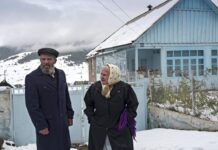 Ovo je najčudnije selo na svetu: Stanovnici nemaju televizore, niko ne puši i ne pije, pravoslavci su ali se ne krste, a njihov kiseli kupus je čuven Ovo je najčudnije selo na svetu: Stanovnici nemaju televizore, niko ne puši i ne pije, pravoslavci su ali se ne krste, a njihov kiseli kupus je čuven