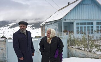 Ovo je najčudnije selo na svetu: Stanovnici nemaju televizore, niko ne puši i ne pije, pravoslavci su ali se ne krste, a njihov kiseli kupus je čuven Ovo je najčudnije selo na svetu: Stanovnici nemaju televizore, niko ne puši i ne pije, pravoslavci su ali se ne krste, a njihov kiseli kupus je čuven