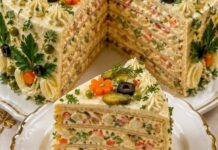 POSNA RUSKA SALATA TORTA – slavska bomba koja nestaje prije svega! POSNA RUSKA SALATA TORTA – slavska bomba koja nestaje prije svega!