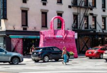 Retka Hermès Birkin torba sa dva potpisa na aukciji luksuznih predmeta Retka Hermès Birkin torba sa dva potpisa na aukciji luksuznih predmeta