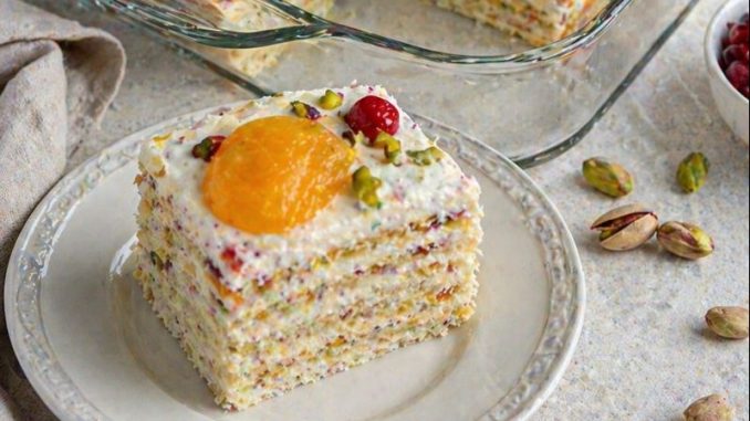 ZA ĐURĐEVDAN POSNA KREMASTA VOĆNA TORTA SA GOTOVIM KORAMA – PREUKUSNA ZA ĐURĐEVDAN POSNA KREMASTA VOĆNA TORTA SA GOTOVIM KORAMA – PREUKUSNA