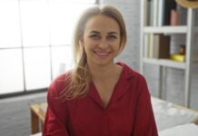 Zašto preosetljive osobe lako „čitaju“ druge ljude: U ovome je njihova snaga Zašto preosetljive osobe lako „čitaju“ druge ljude: U ovome je njihova snaga