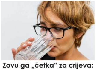 Zovu ga “četka” za crijeva: 1 kašičicu ovog praha razmutite u čaši vode i brzo olakšajte varenje Zovu ga “četka” za crijeva: 1 kašičicu ovog praha razmutite u čaši vode i brzo olakšajte varenje