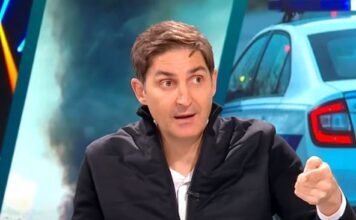 “Ako redovno vežbate i zdravo jedete, a stomak vam ne spada, sigurno pravite ovu grešku”: Dr Čubrilo upozorava da se tako samo još više stvaraju masti "Ako redovno vežbate i zdravo jedete, a stomak vam ne spada, sigurno pravite ovu grešku": Dr Čubrilo upozorava da se tako samo još više stvaraju masti