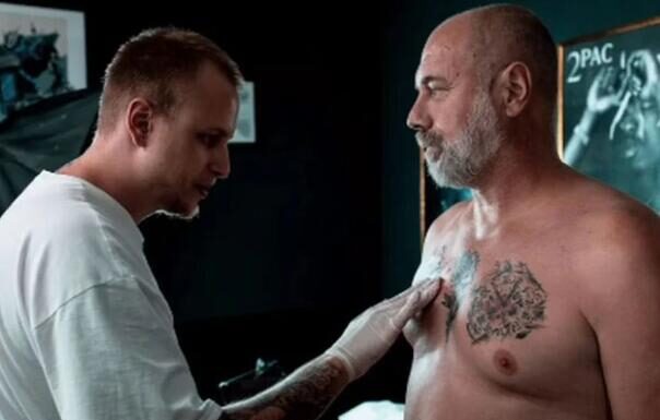 Barbarez se tetovirao prije odlaska na SP: Šta mu je nacrtao tattoo majstor? Barbarez se tetovirao prije odlaska na SP: Šta mu je nacrtao tattoo majstor?