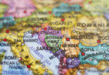 Bosna i Hercegovina već 27 godina ima himnu koja nema tekst: Postoji razlog zbog kojeg se uz nju ćuti Bosna i Hercegovina već 27 godina ima himnu koja nema tekst: Postoji razlog zbog kojeg se uz nju ćuti