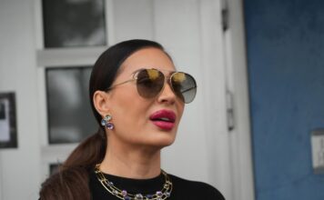 Čuveni hit koji joj je napisala Marina Tucaković nikada ne peva uživo: Jedna je od njenih najtužnijih pesama, a evo kome je posvećena Čuveni hit koji joj je napisala Marina Tucaković nikada ne peva uživo: Jedna je od njenih najtužnijih pesama, a evo kome je posvećena