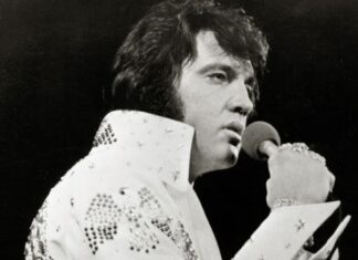 Elvis Prisli umro je na wc šolji u 42. godini: Bio je ukočen, a oči pune krvi, obdukcija je sve šokirala, a evo šta su mu pronašli u crevima Elvis Prisli umro je na wc šolji u 42. godini: Bio je ukočen, a oči pune krvi, obdukcija je sve šokirala, a evo šta su mu pronašli u crevima