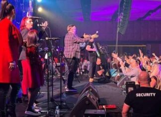 Evo kako su i zašto Halidovi ‘Ljiljani’ postali neslužbena himna Bosne i Hercegovine Evo kako su i zašto Halidovi ‘Ljiljani’ postali neslužbena himna Bosne i Hercegovine