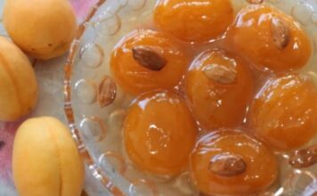 🍑 **TRADICIONALNI RECEPT ZA DOMAĆE SLATKO OD KAJSIJA SA JEZGROM IZ SEMENKI** – izlazi bistro kao ćilibar 😍✨