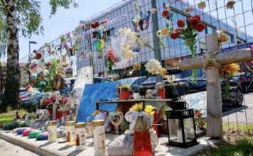 Godišnjica tragedije: Austrija se sjeća ubijene djece, među njima i dvoje iz BiH Godišnjica tragedije: Austrija se sjeća ubijene djece, među njima i dvoje iz BiH