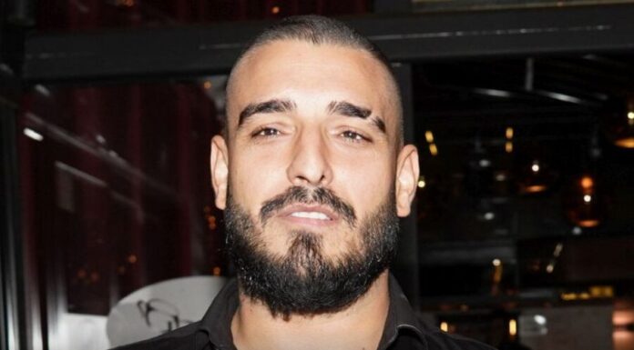 Hitna pomoć ponovo ispred kuće Darka Lazića Zauvijek nas je napustio, p0čivaj u miru: Iznenadne vijesti, oglasile se kolege Hitna pomoć ponovo ispred kuće Darka Lazića Zauvijek nas je napustio, p0čivaj u miru: Iznenadne vijesti, oglasile se kolege