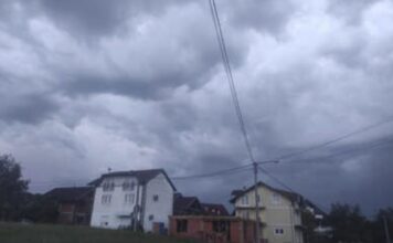 Jesenji preokret i planinski mraz: Jutarnja temperatura negdje pada na samo 8 stepeni, biće ovo silovit prodor hladnog fronta Jesenji preokret i planinski mraz: Jutarnja temperatura negdje pada na samo 8 stepeni, biće ovo silovit prodor hladnog fronta