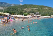 Koliko je novca potrebno za ljetovanje u Crnoj Gori? Koliko je novca potrebno za ljetovanje u Crnoj Gori?