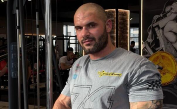 Mostarski influenser tražio dres Lukića: “Zabit će ga Jovo večeras” Mostarski influenser tražio dres Lukića: “Zabit će ga Jovo večeras”