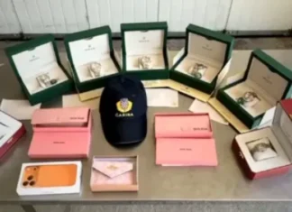 Na granici joj otvorili prtljagu: Ostala bez robe i dobila kaznu od 1.200 eura Na granici joj otvorili prtljagu: Ostala bez robe i dobila kaznu od 1.200 eura