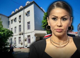 OŠIŠALA SE NA MUŠKU FRIZURU: Mina Kostić primljena u “Lazu Lazarević”, a evo kako je izgledala poslednjih nedelja (FOTO) OŠIŠALA SE NA MUŠKU FRIZURU: Mina Kostić primljena u “Lazu Lazarević”, a evo kako je izgledala poslednjih nedelja (FOTO)