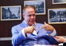 Postavite mu ova 4 pitanja i odmah ćete znati da li imate kraj sebe partnera za ceo život: Ekskluzivno za “Stil” otkriva čuveni psiholog dr Alex Avila Postavite mu ova 4 pitanja i odmah ćete znati da li imate kraj sebe partnera za ceo život: Ekskluzivno za "Stil" otkriva čuveni psiholog dr Alex Avila