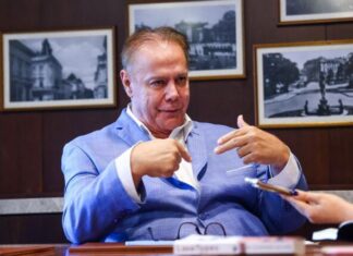 Postavite mu ova 4 pitanja i odmah ćete znati da li imate kraj sebe partnera za ceo život: Ekskluzivno za “Stil” otkriva čuveni psiholog dr Alex Avila Postavite mu ova 4 pitanja i odmah ćete znati da li imate kraj sebe partnera za ceo život: Ekskluzivno za "Stil" otkriva čuveni psiholog dr Alex Avila