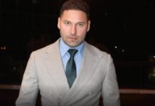 Prvo oglašavanje nove djevojke Duška Tošića: ‘Sretna sam i zaljubljena’ – pa onda nagaziIa Jelenu, au, kakvo p0niženje Prvo oglašavanje nove djevojke Duška Tošića: ‘Sretna sam i zaljubljena’ – pa onda nagaziIa Jelenu, au, kakvo p0niženje