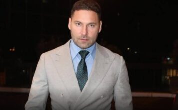 Prvo oglašavanje nove djevojke Duška Tošića: ‘Sretna sam i zaljubljena’ – pa onda nagaziIa Jelenu, au, kakvo p0niženje Prvo oglašavanje nove djevojke Duška Tošića: ‘Sretna sam i zaljubljena’ – pa onda nagaziIa Jelenu, au, kakvo p0niženje