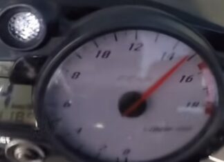 Sarajlija vozio 275 km/h na autoputu, dobio kaznu od 2.000 KM Sarajlija vozio 275 km/h na autoputu, dobio kaznu od 2.000 KM