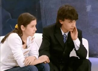 Valentina je u 11. godini rodila prvo dete sa Habibom ne sluteći kakav pakao je čeka: “Polio bi me kiselinom da sam izašla iz kuće” Valentina je u 11. godini rodila prvo dete sa Habibom ne sluteći kakav pakao je čeka: "Polio bi me kiselinom da sam izašla iz kuće"