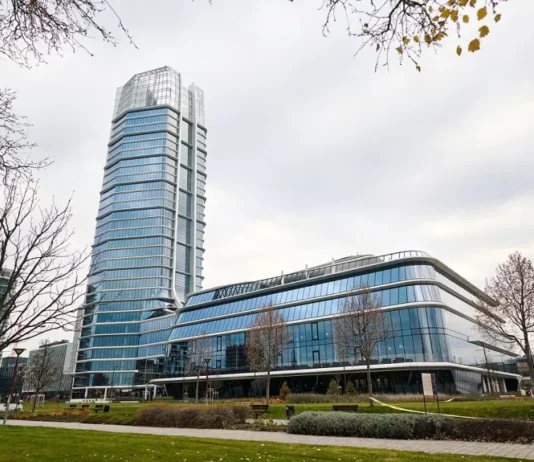 Vlasnik Energopetrola pokrenuo proizvodnju na jednom od najvećih polja na svijetu: Otključava 112 milijardi kubika gasa Vlasnik Energopetrola pokrenuo proizvodnju na jednom od najvećih polja na svijetu: Otključava 112 milijardi kubika gasa