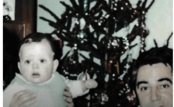 Davne 1977. policajac iz Beograda je u liftu pronašao smotuljak: Iz ćebeta uzeo bebu Milana, posle 47 godina kreće agonija Davne 1977. policajac iz Beograda je u liftu pronašao smotuljak: Iz ćebeta uzeo bebu Milana, posle 47 godina kreće agonija