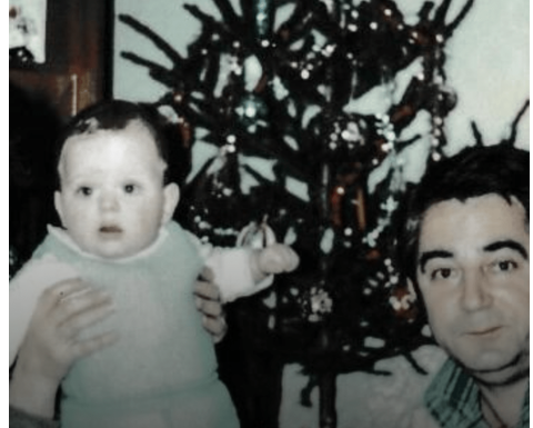 Davne 1977. policajac iz Beograda je u liftu pronašao smotuljak: Iz ćebeta uzeo bebu Milana, posle 47 godina kreće agonija Davne 1977. policajac iz Beograda je u liftu pronašao smotuljak: Iz ćebeta uzeo bebu Milana, posle 47 godina kreće agonija