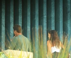 Irina Šajk ima novog dečka: Visok je, bogat i bio je 2 godine u vezi sa Kendal Džener Irina Šajk ima novog dečka: Visok je, bogat i bio je 2 godine u vezi sa Kendal Džener