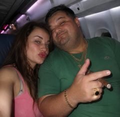 Moj muž lagao je da ide na poslovni put… Ali znala sam da odlazi s ljubavnicom, pa sam mu pripremila iznenađenje koje nikada nije očekivao… Moj muž lagao je da ide na poslovni put… Ali znala sam da odlazi s ljubavnicom, pa sam mu pripremila iznenađenje koje nikada nije očekivao…