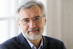 Psiholog upozorava: Čuvaj sebe, jer kad te svi napuste, jedino ćeš sebe imati Psiholog upozorava: Čuvaj sebe, jer kad te svi napuste, jedino ćeš sebe imati