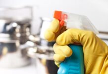 Uz ovaj jednostavan trik rešićete se smrdibuba za sva vremena Uz ovaj jednostavan trik rešićete se smrdibuba za sva vremena