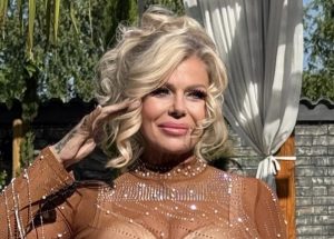“Čovek u sebi ne sme da gaji čemer”: Zorana Pavić otkrila nam je kako je prebolela izdaju koja joj je razbolela dušu, u 1 stvari našla spas “Čovek u sebi ne sme da gaji čemer”: Zorana Pavić otkrila nam je kako je prebolela izdaju koja joj je razbolela dušu, u 1 stvari našla spas