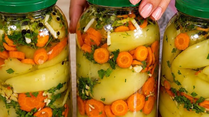 Deset godina pravim zimnicu od paprika na ovaj način: Stari recepti bez hemije i konzervansa! Deset godina pravim zimnicu od paprika na ovaj način: Stari recepti bez hemije i konzervansa!