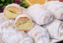 Domaći i premehki kolačići od limuna s bogatom kremom koji se doslovno tope u ustima! Domaći i premehki kolačići od limuna s bogatom kremom koji se doslovno tope u ustima!