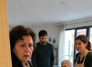 Kad sam otkrila da su sin i snaha još prije mog dolaska napravili raspored po kojem bih svakoga jutra prala, presvlačila i hranila njezinu nepokretnu majku, nisam se posvađala zbog jednog papira, nego sam ih natjerala da konačno kažu zašto su me doveli pod izlikom da ću uživati u starosti Kad sam otkrila da su sin i snaha još prije mog dolaska napravili raspored po kojem bih svakoga jutra prala, presvlačila i hranila njezinu nepokretnu majku, nisam se posvađala zbog jednog papira, nego sam ih natjerala da konačno kažu zašto su me doveli pod izlikom da ću uživati u starosti
